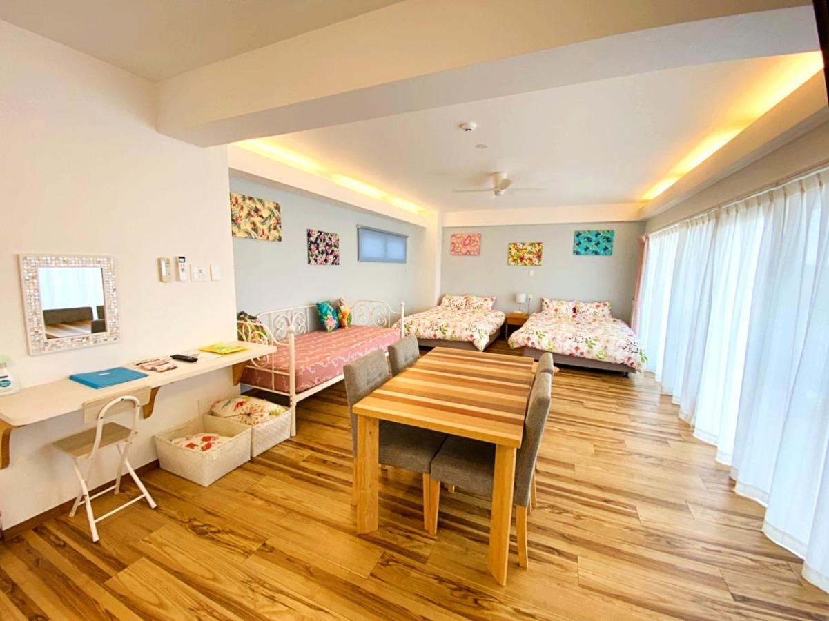 Hotel Houklea Nago Bagian luar foto