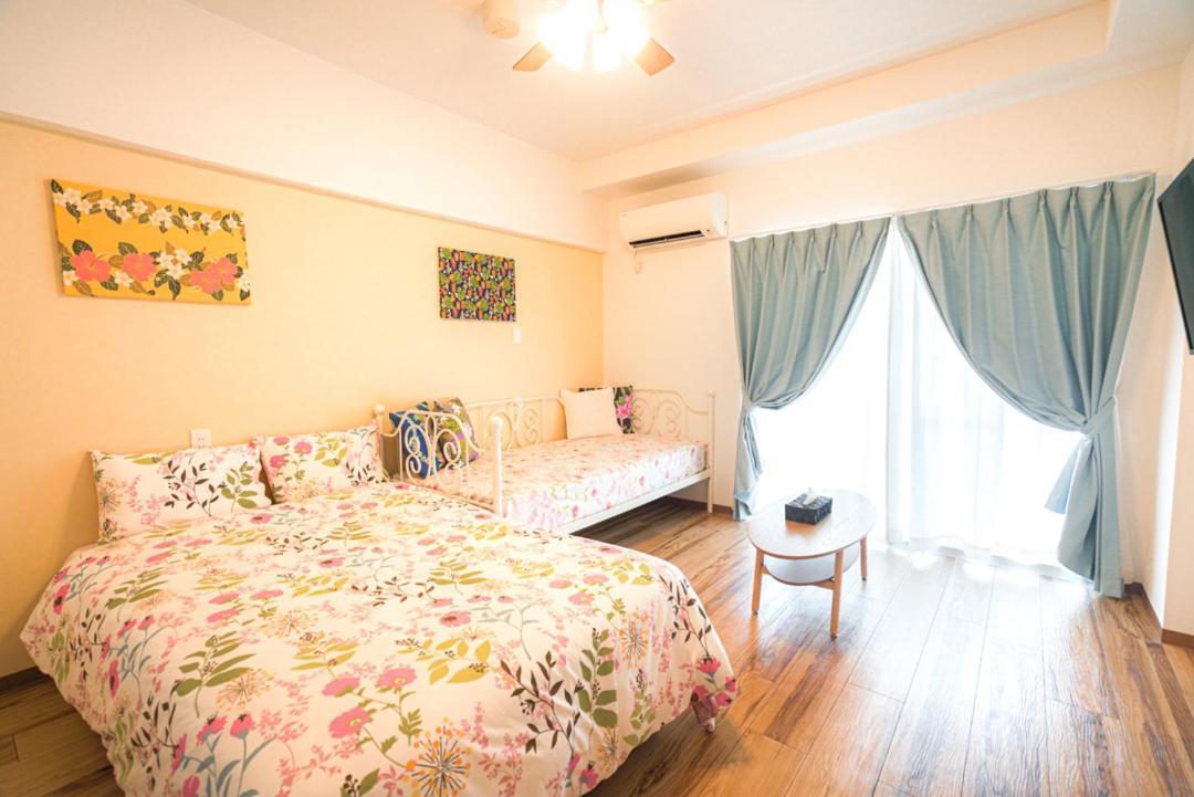 Hotel Houklea Nago Bagian luar foto